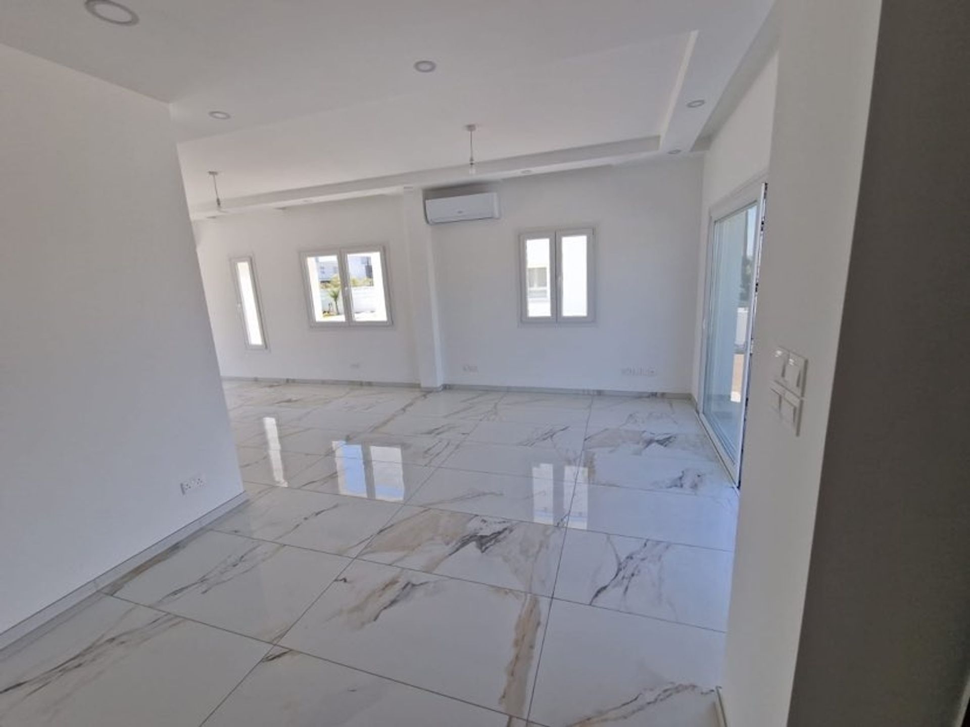 Hus i Oroklini, Larnaca 11792204