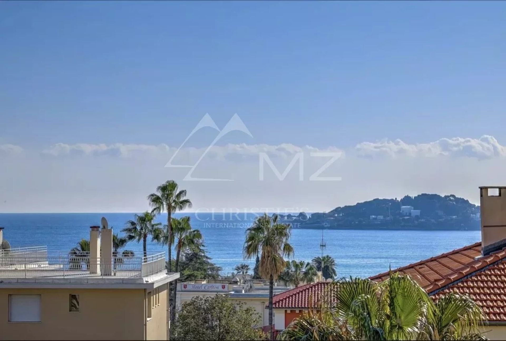 Condominium in Beaulieu-sur-Mer, Provence-Alpes-Cote d'Azur 11793528