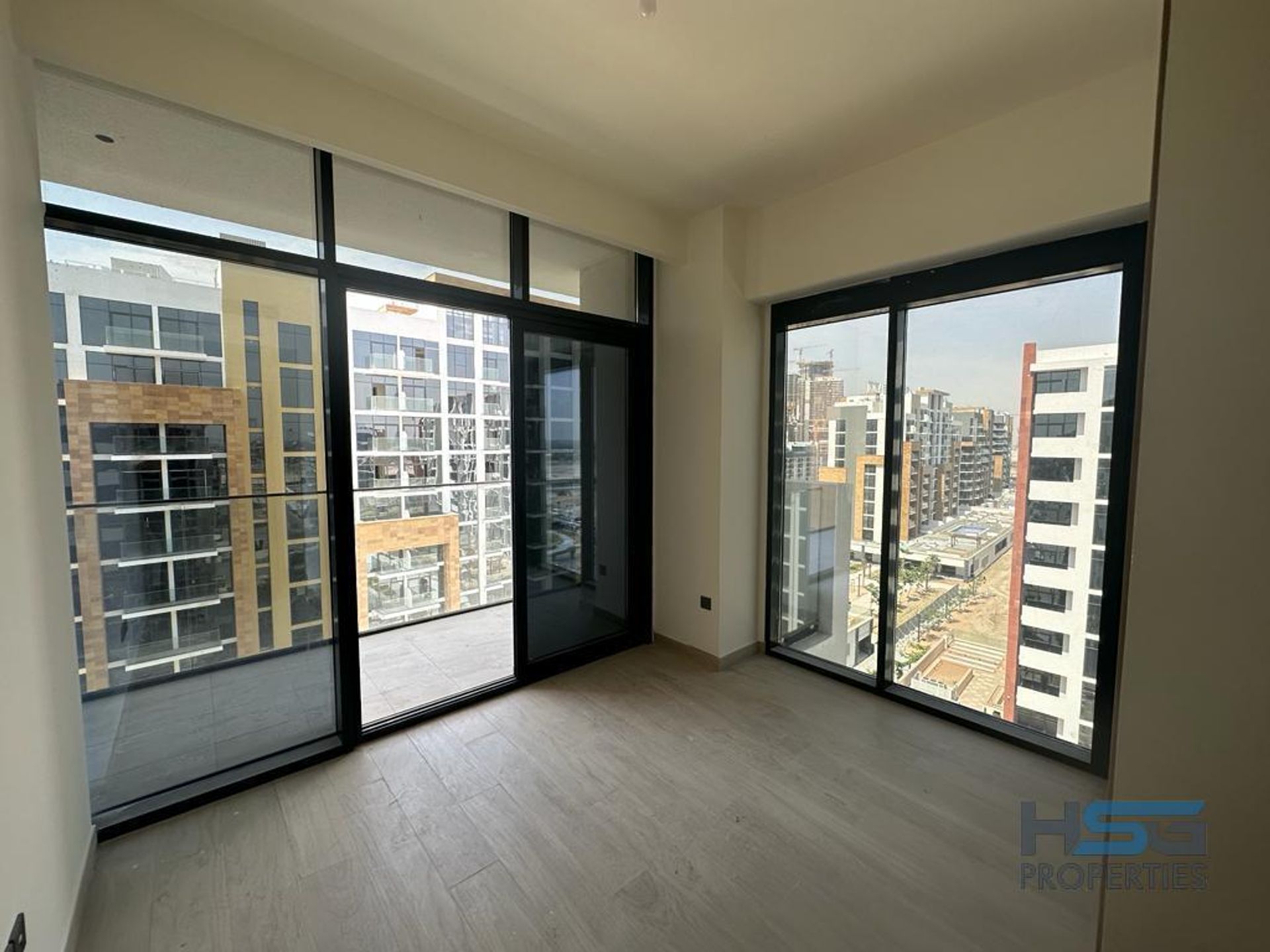 Condominium in دبي, دبي 11793544