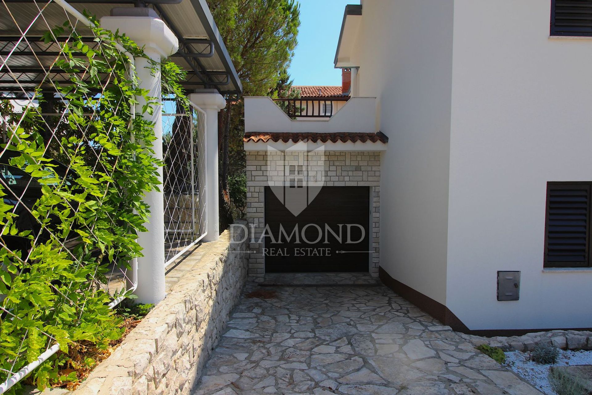 casa en Rabac, Istria County 11793618