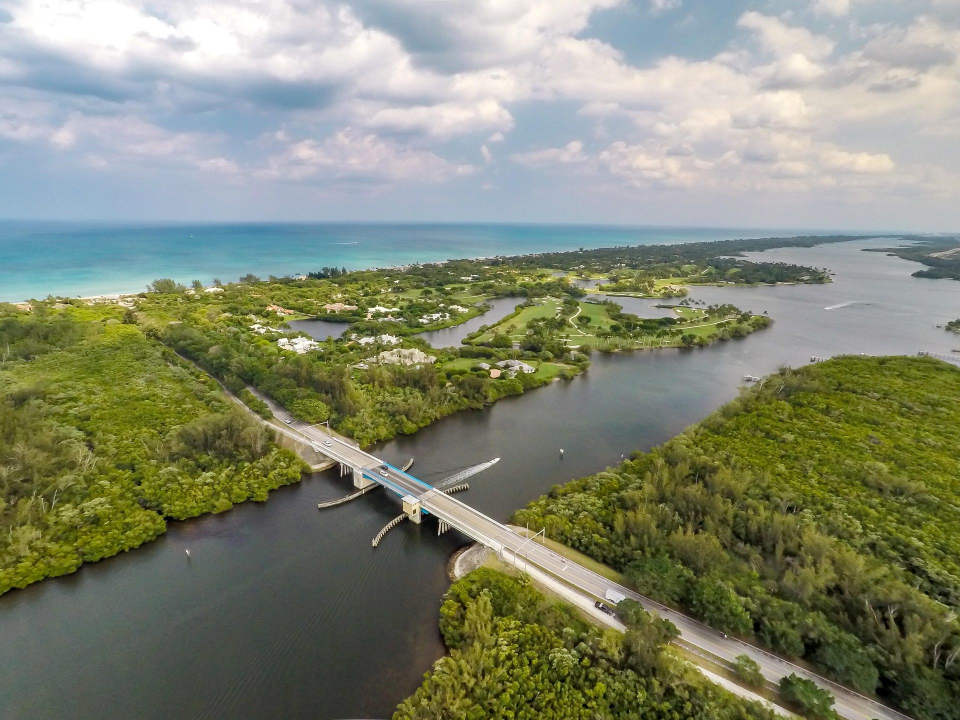 Talo sisään Hobe Sound, Florida 11793830