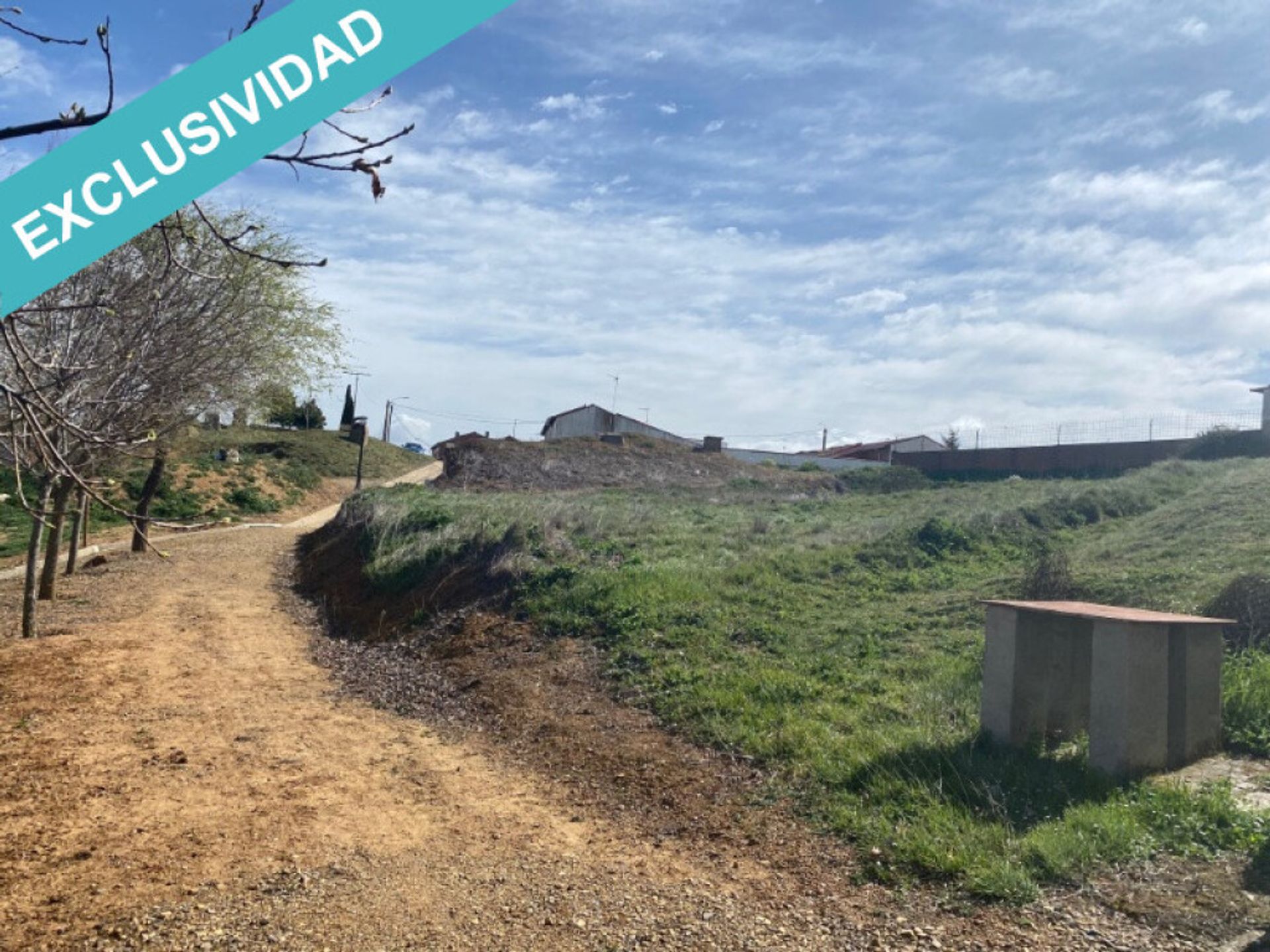 Land in Fuentes de Carbajal, Castilla y León 11793869