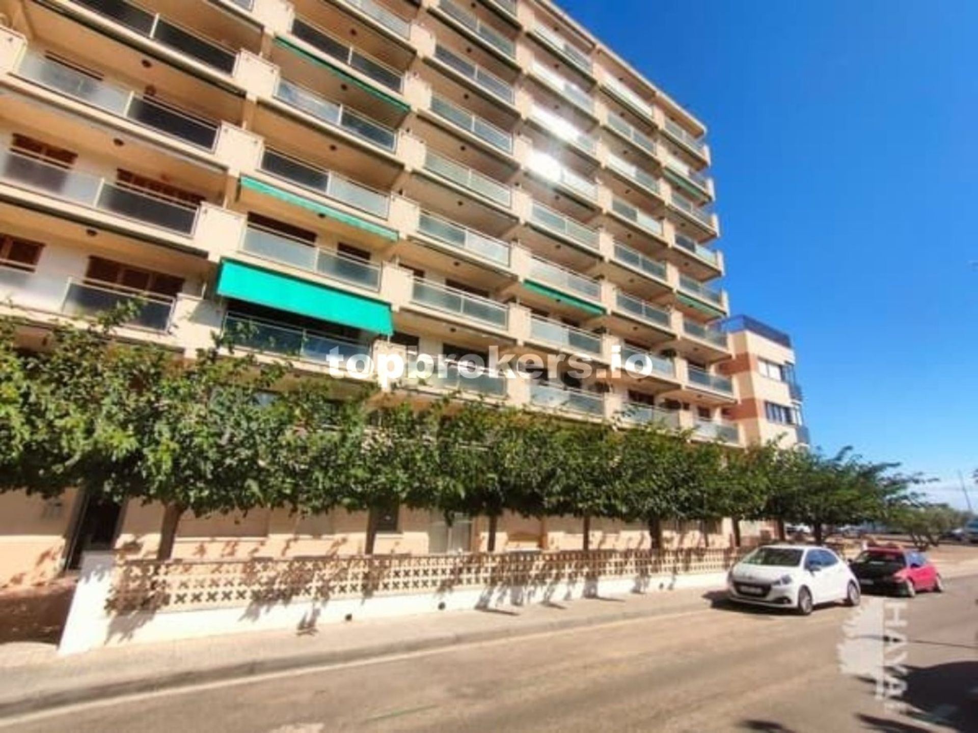 Condominio en L'Hospitalet de l'Infant, Catalunya 11793920