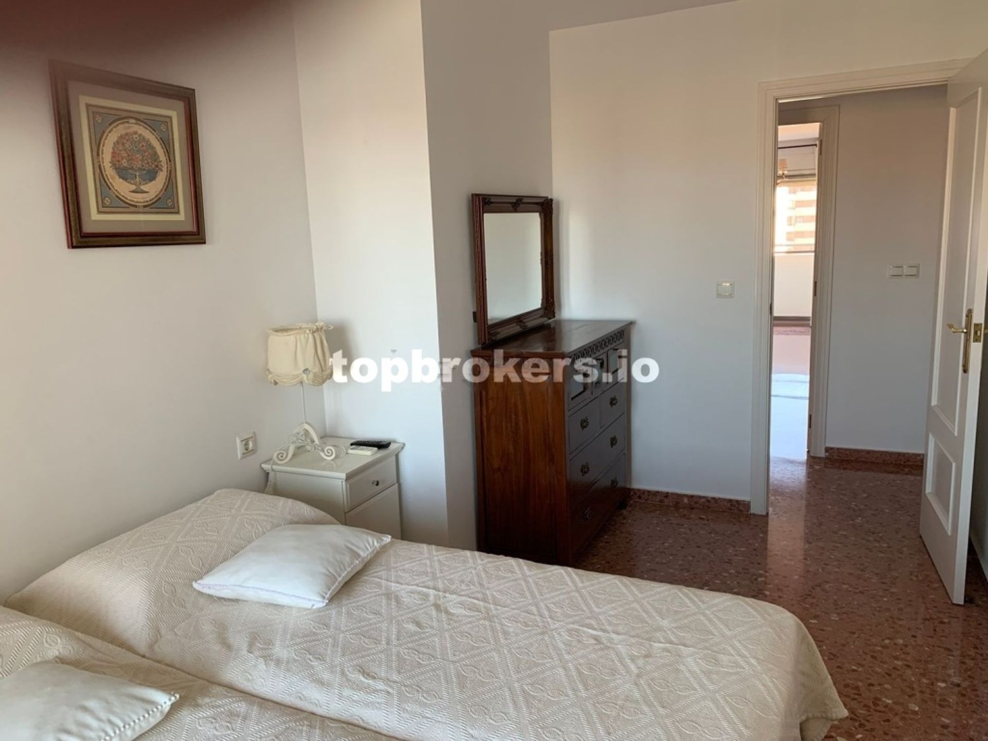 Condominium in Alicante (Alacant), Comunidad Valenciana 11793939