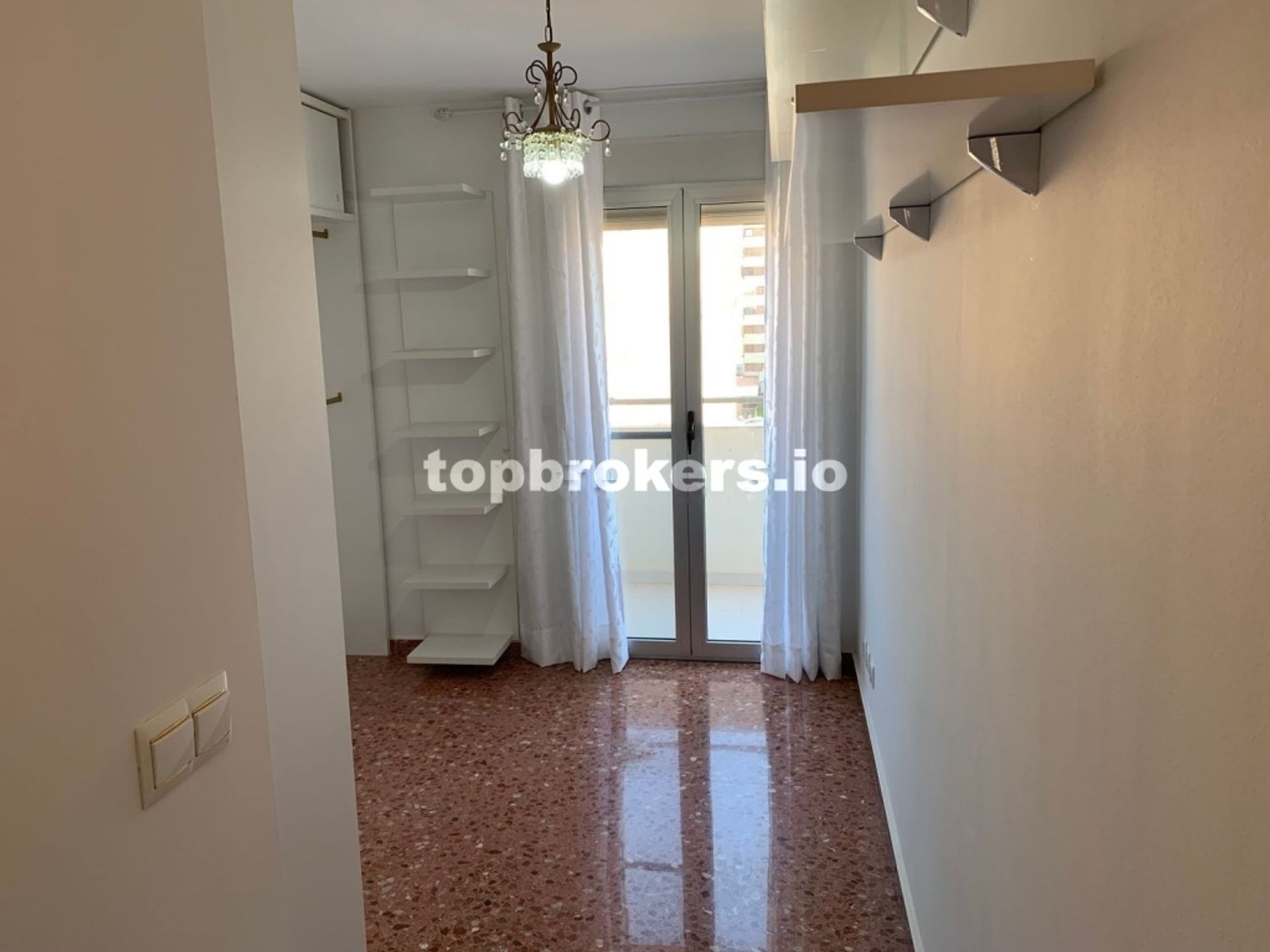 Condominium in Alicante (Alacant), Comunidad Valenciana 11793939