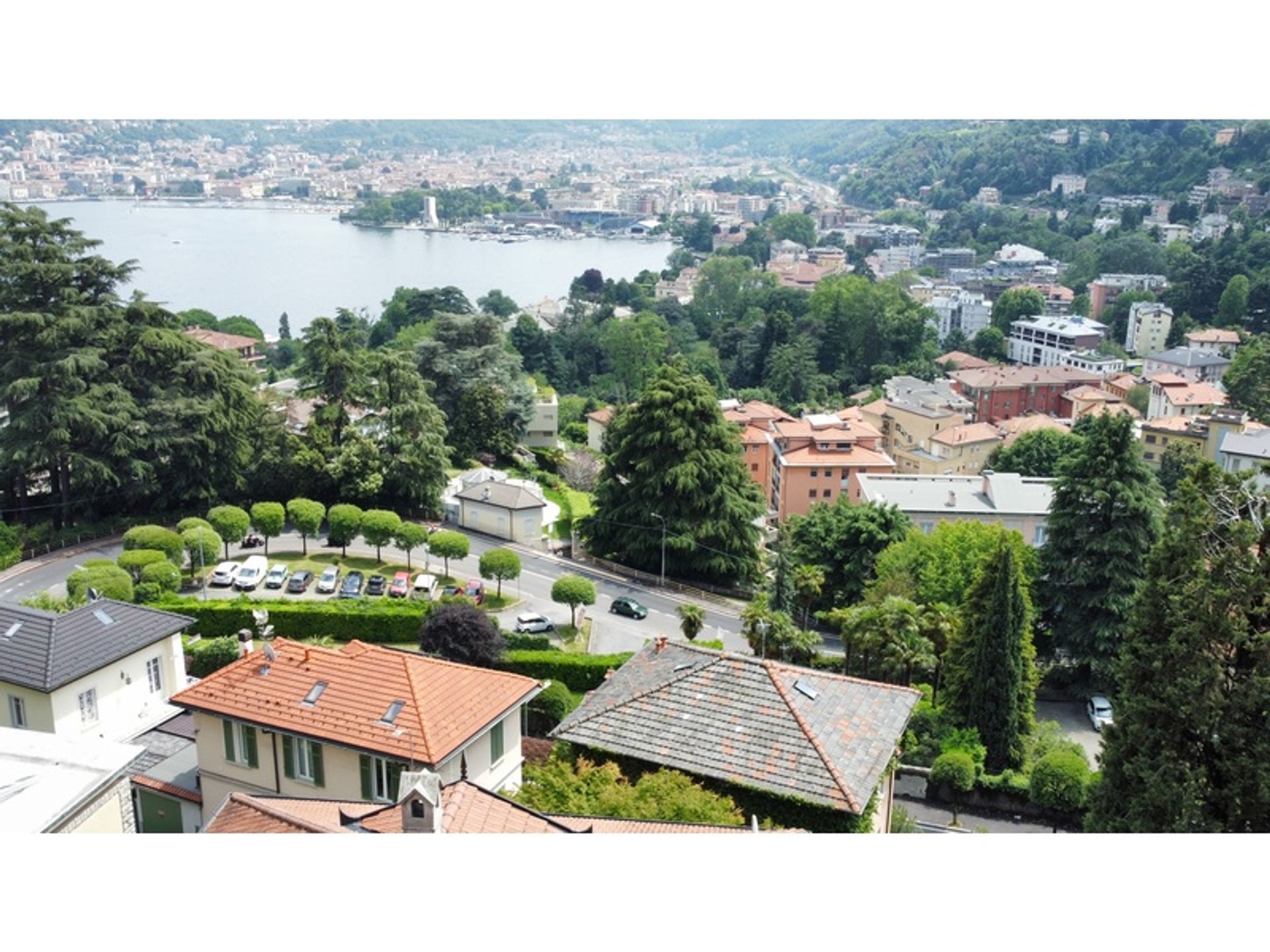 住宅 在 Como, Lombardia 11794399