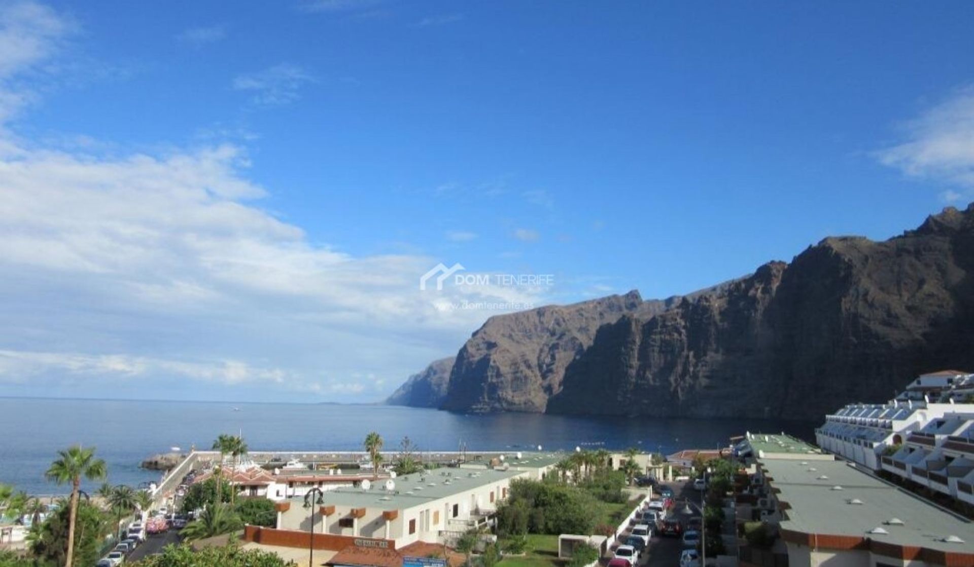 Eigentumswohnung im Acantilados de Los Gigantes, Canarias 11795150