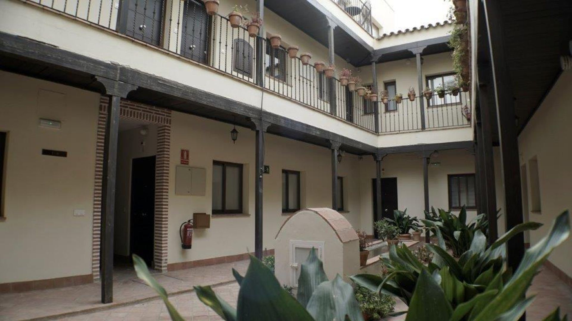 Condominium in Sevilla, Andalucía 11795152