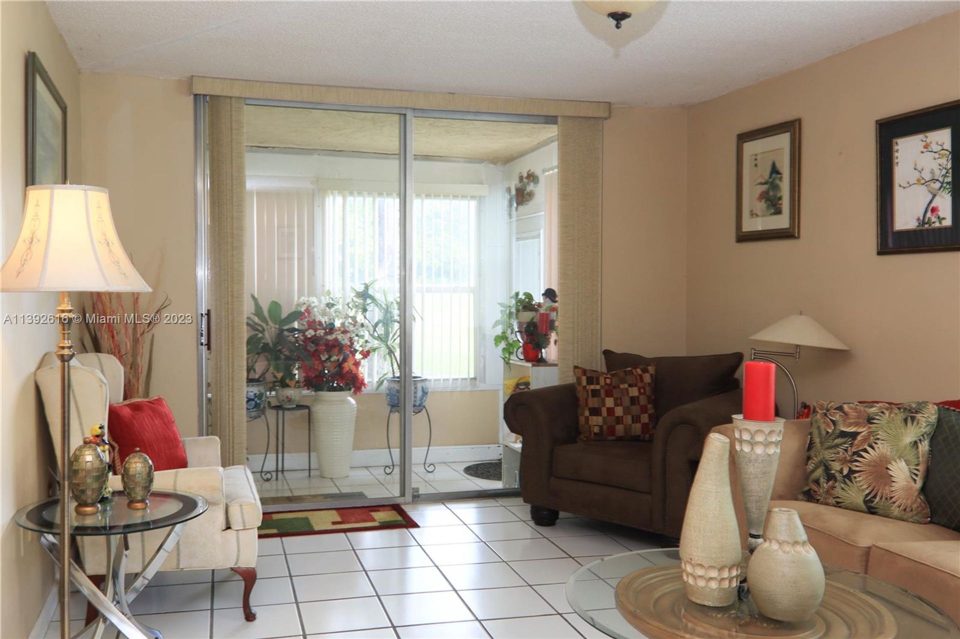 Condominium dans Tamarac, Florida 11795228