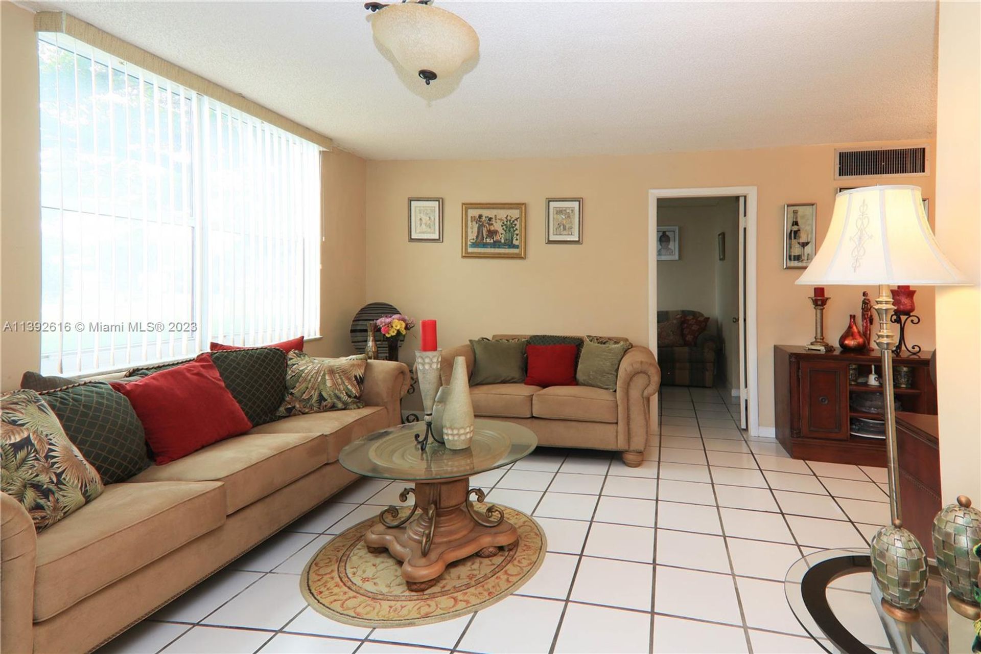 Condominium dans Tamarac, Florida 11795228