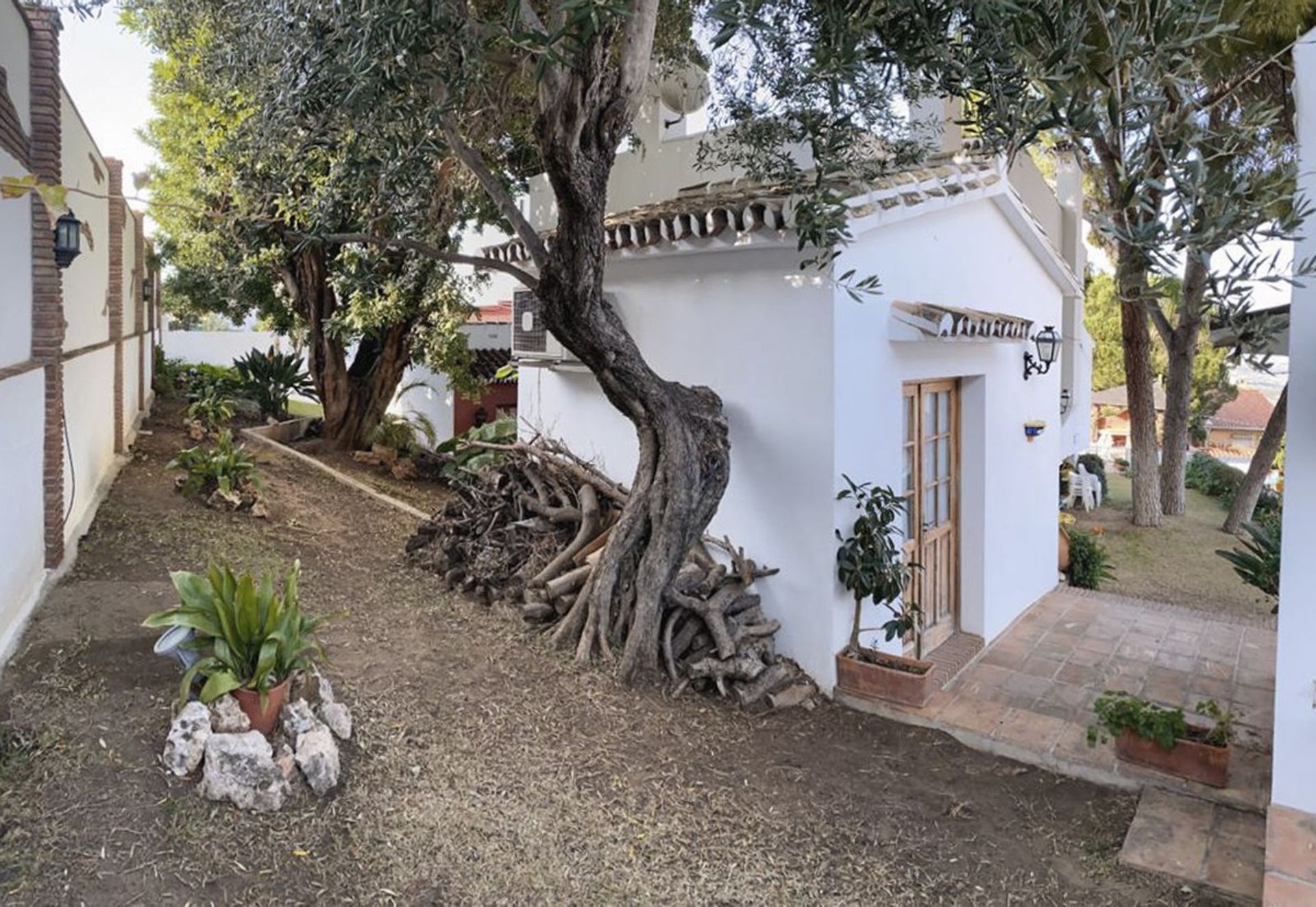 Huis in Alhaurín de la Torre, Andalucía 11800161