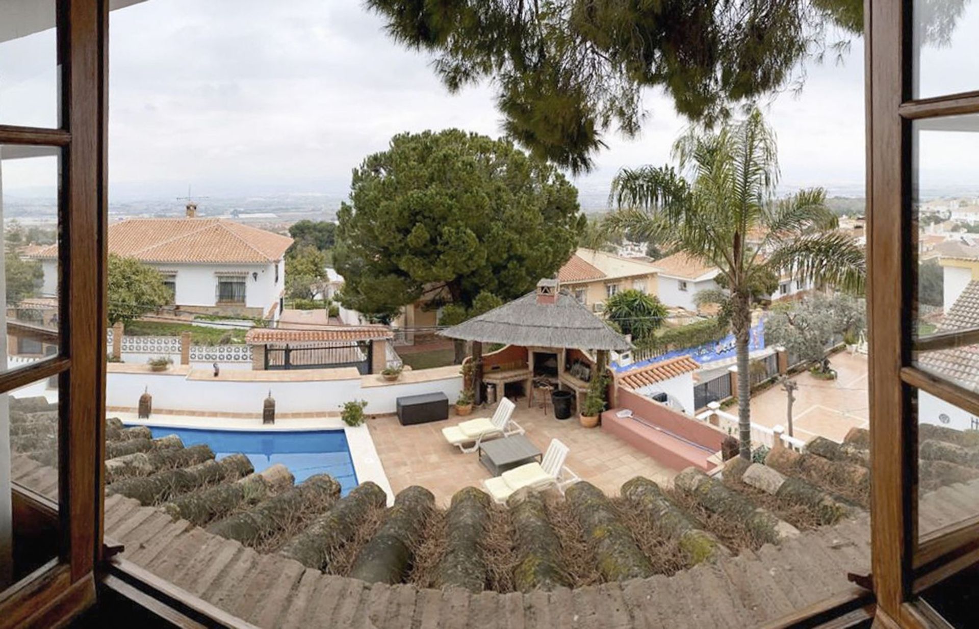 Huis in Alhaurín de la Torre, Andalucía 11800161