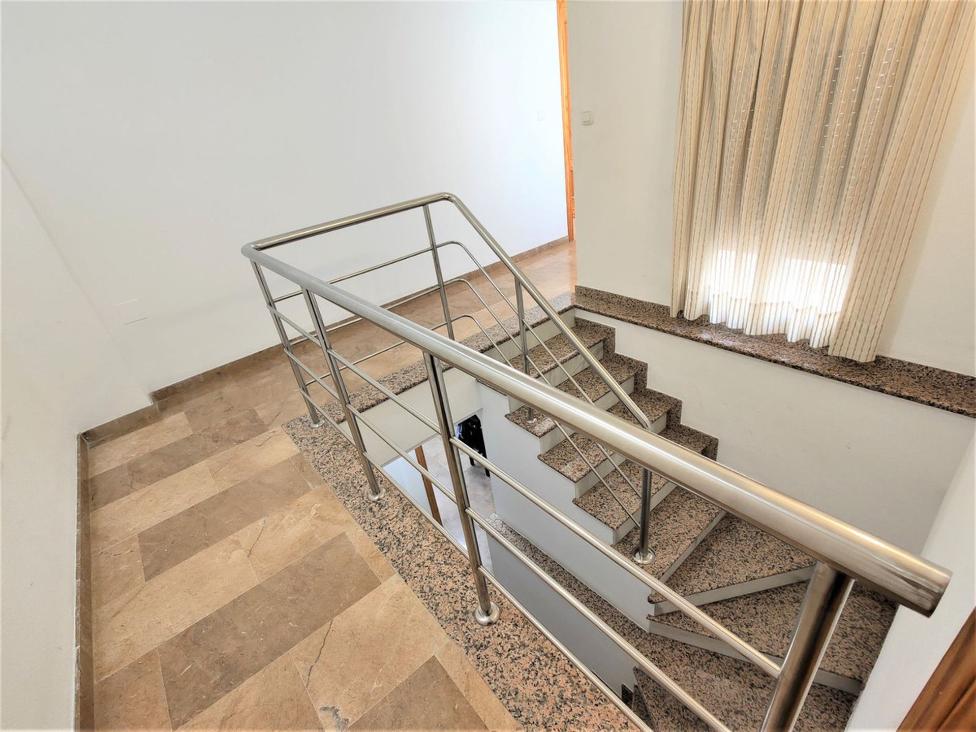 Condominio nel Benalmádena, Andalusia 11800205