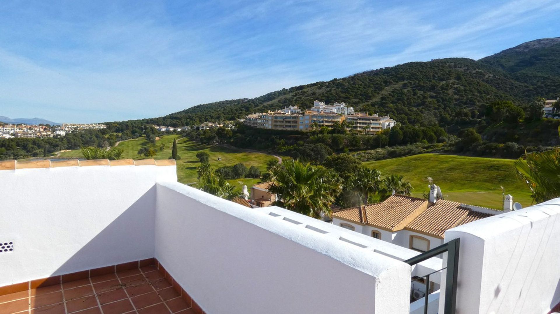 Condominium in Alhaurín el Grande, Andalusia 11800266