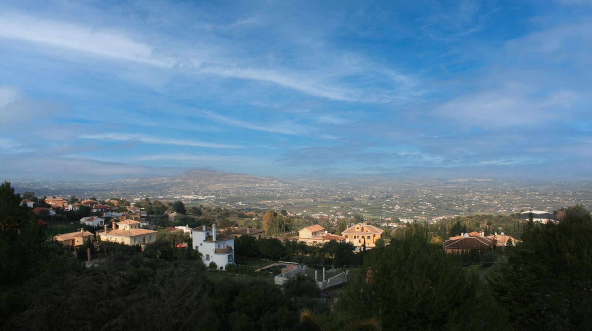 Talo sisään Alhaurín el Grande, Andalucía 11800270