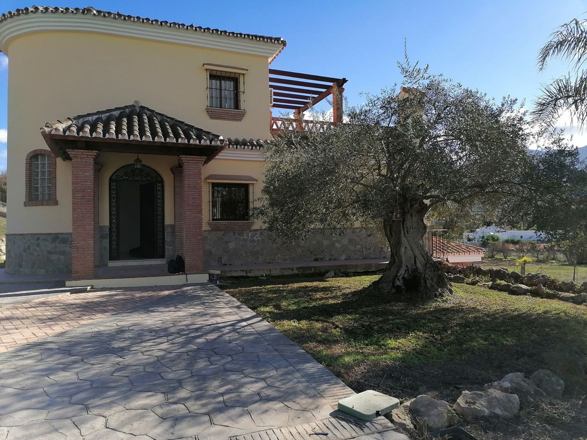 House in Alhaurin el Grande, Andalusia 11800273