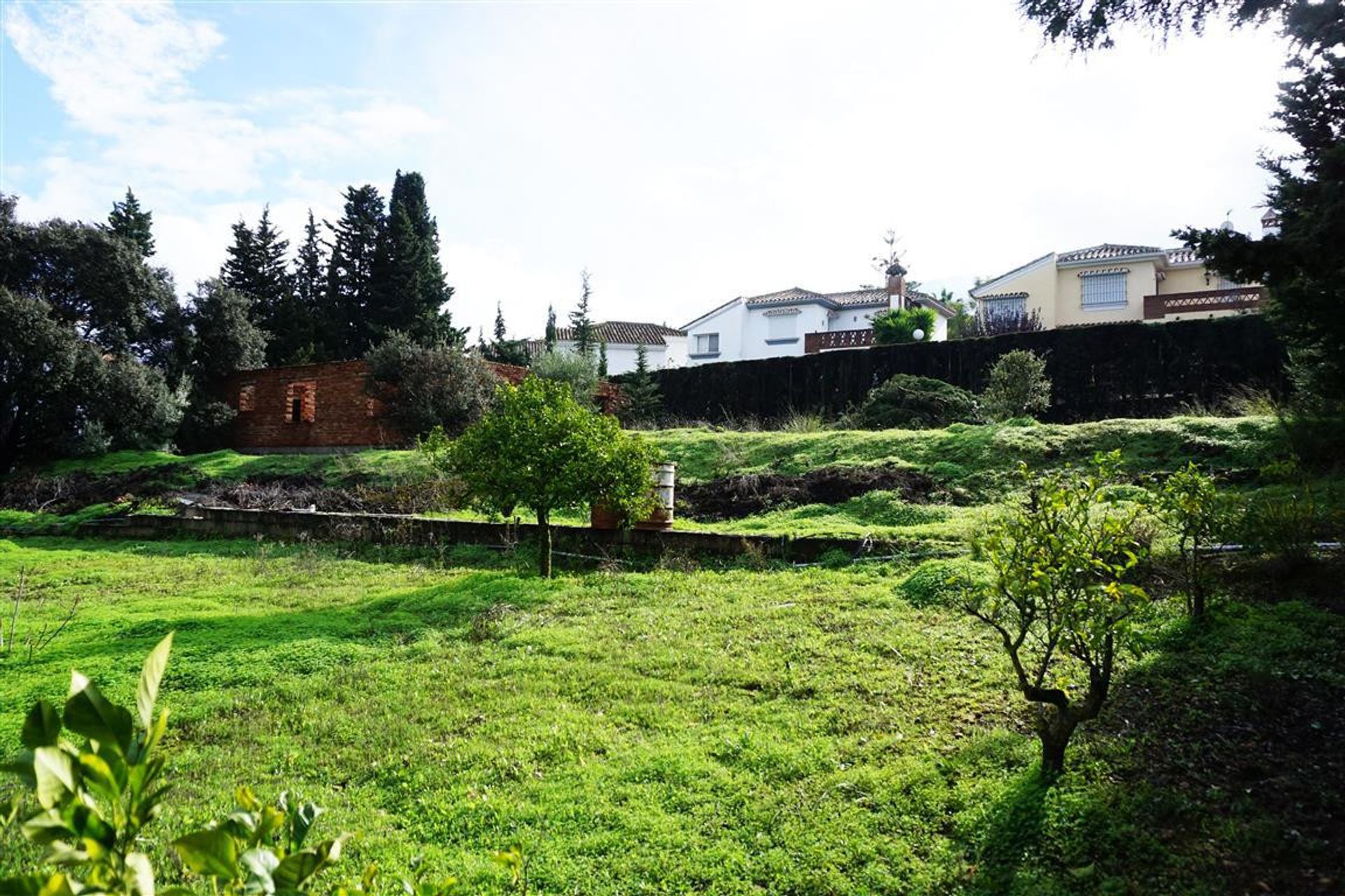 Talo sisään Alhaurín el Grande, Andalusia 11800287