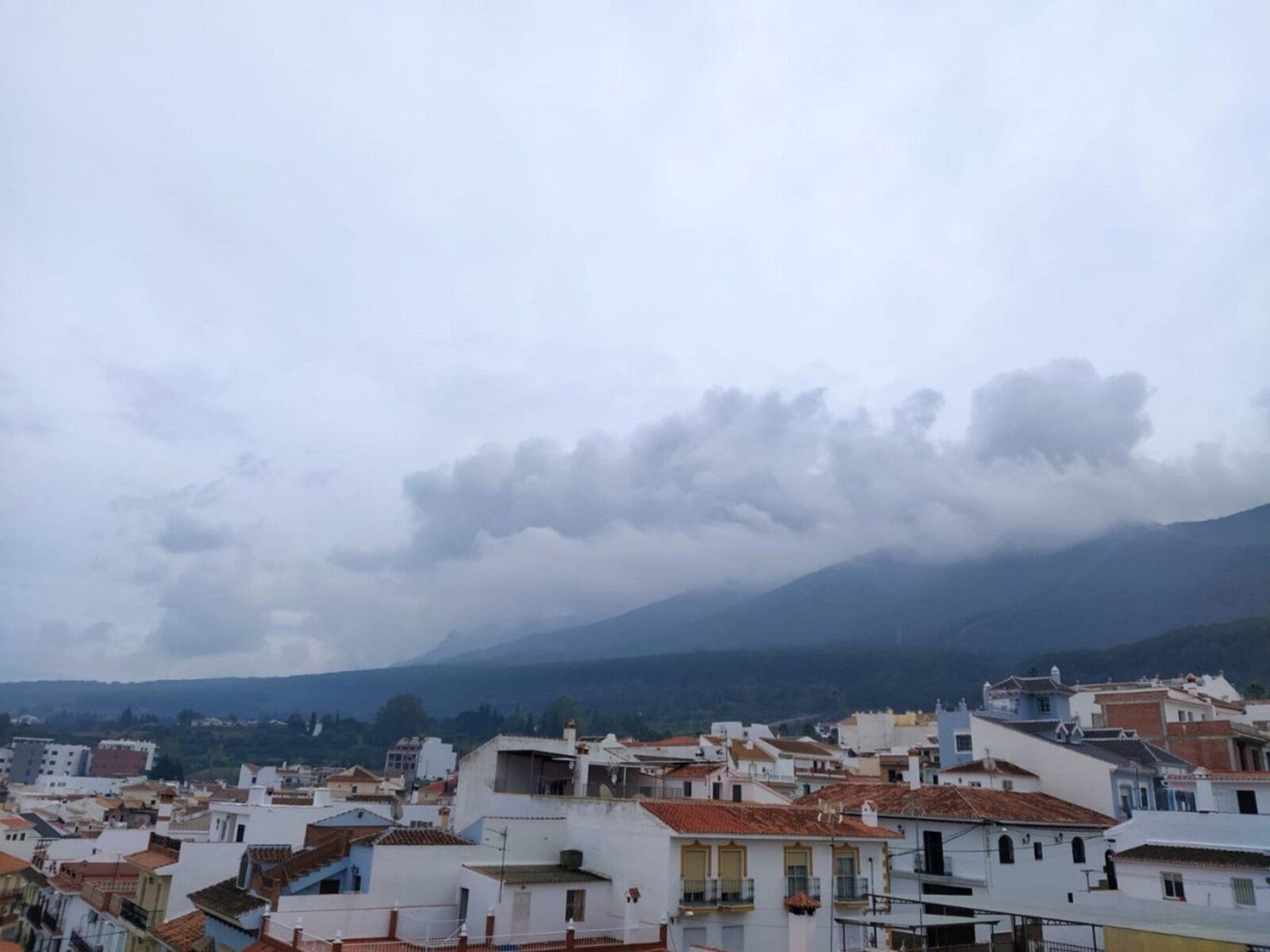 Casa nel Alhaurín el Grande, Andalucía 11800361