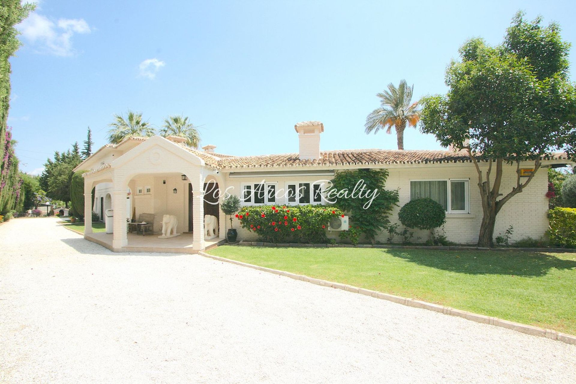 Casa nel Benalmádena, Andalusia 11800406