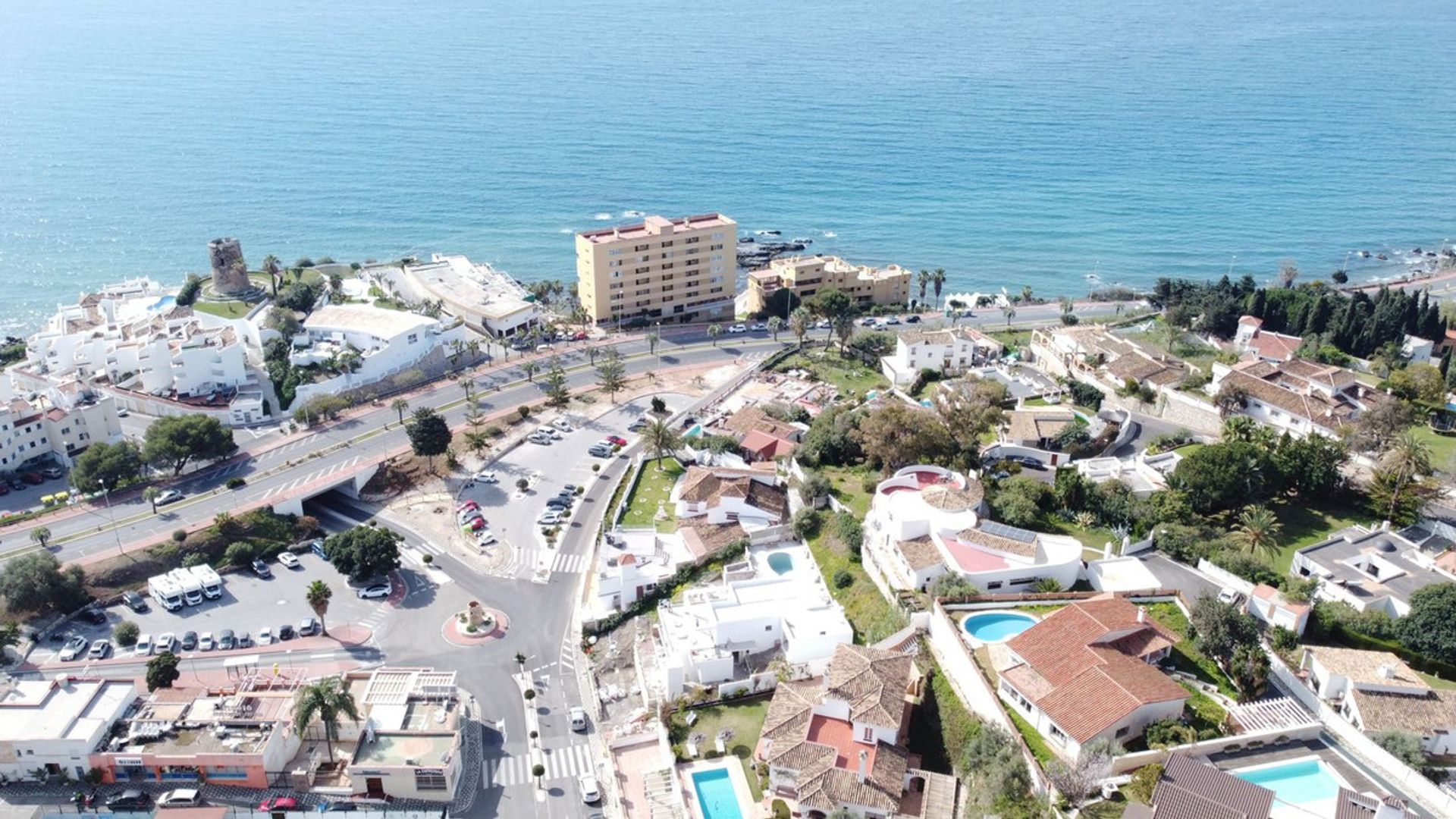 Будинок в Benalmádena, Andalucía 11800736