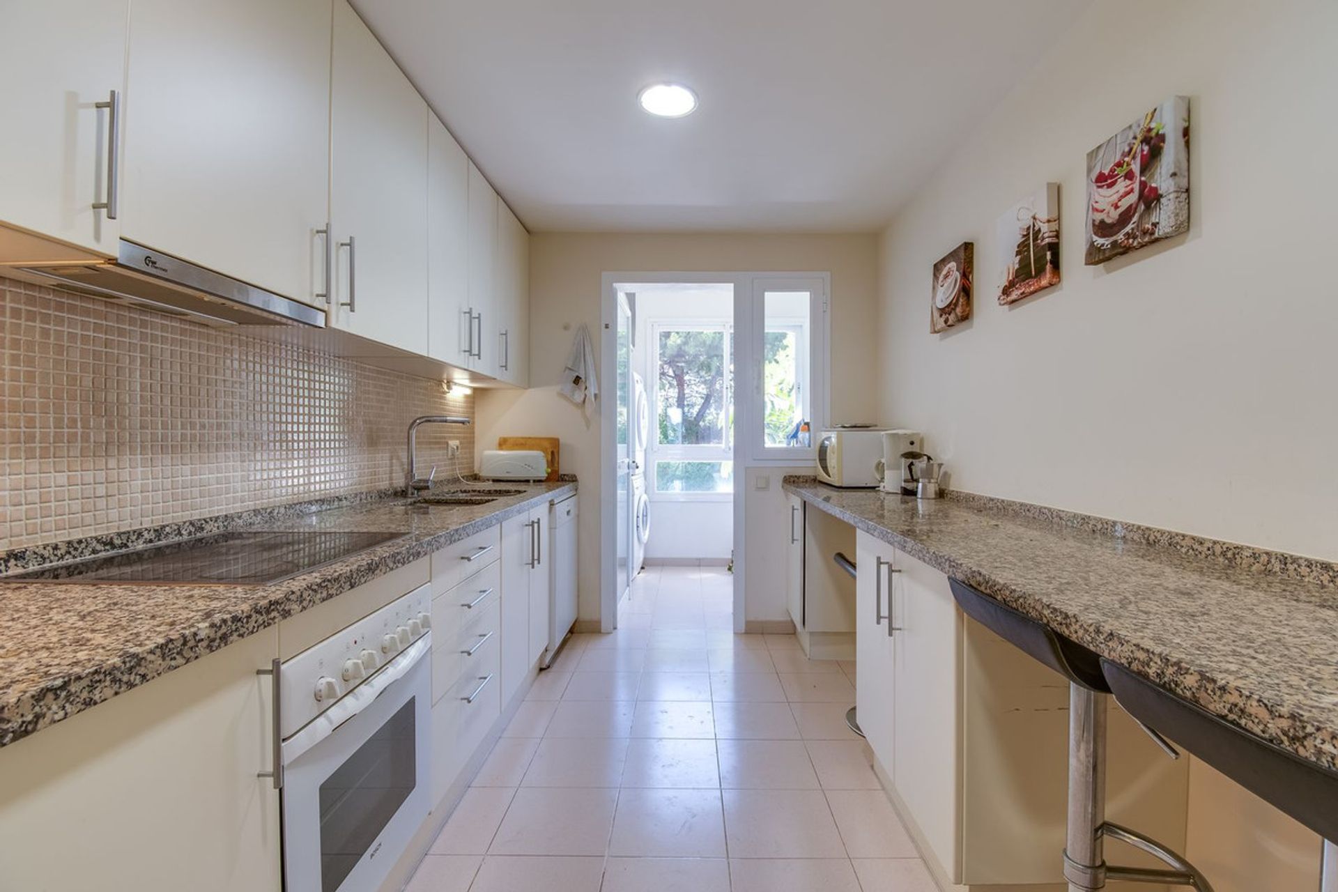 Condominium dans Benahavís, Andalousie 11801349