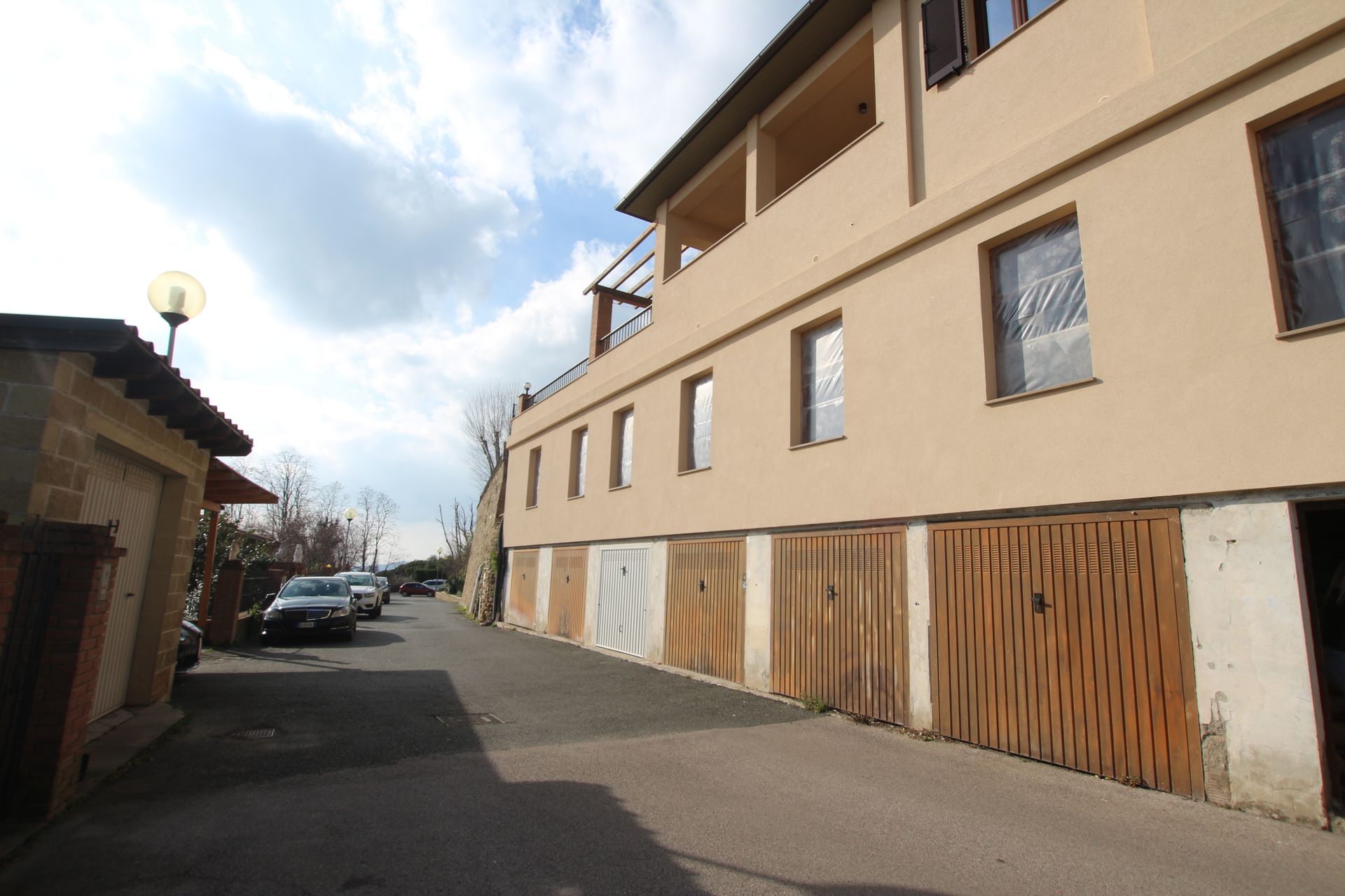 Condominium in Volterra, Tuscany 11801500