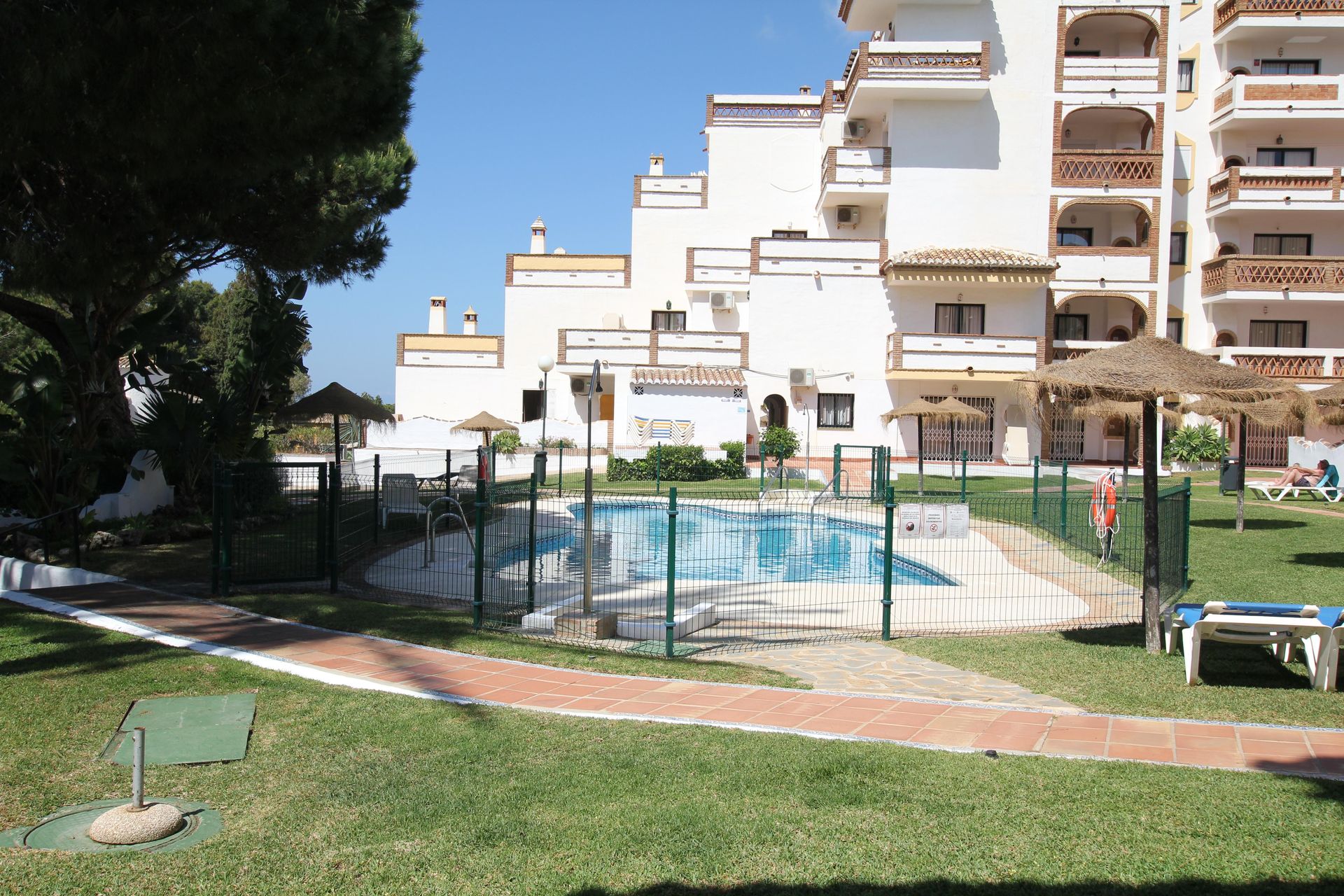 Condominium in Las Lagunas de Mijas, Andalucía 11803560