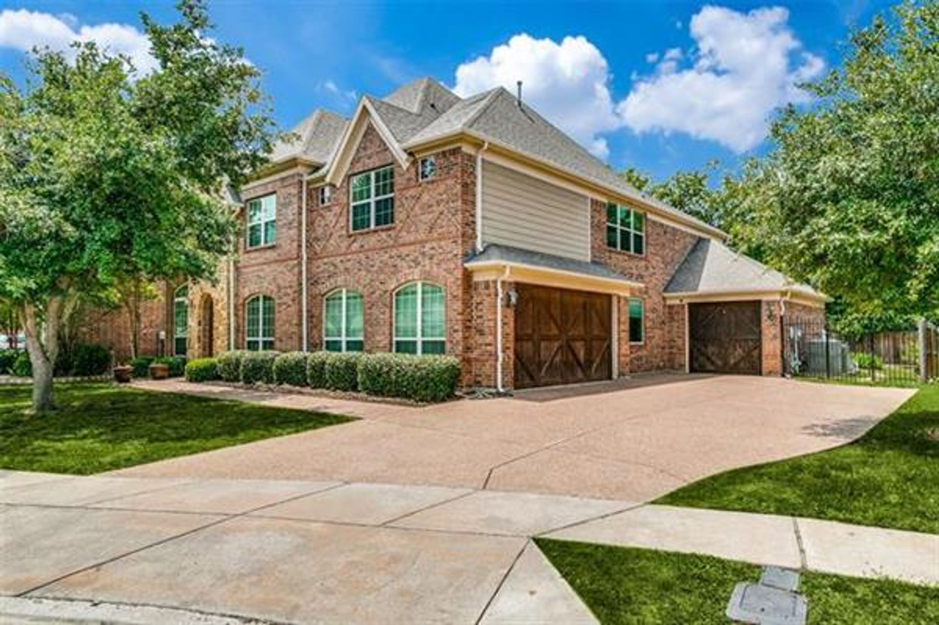 Rumah di North Richland Hills, Texas 11803770