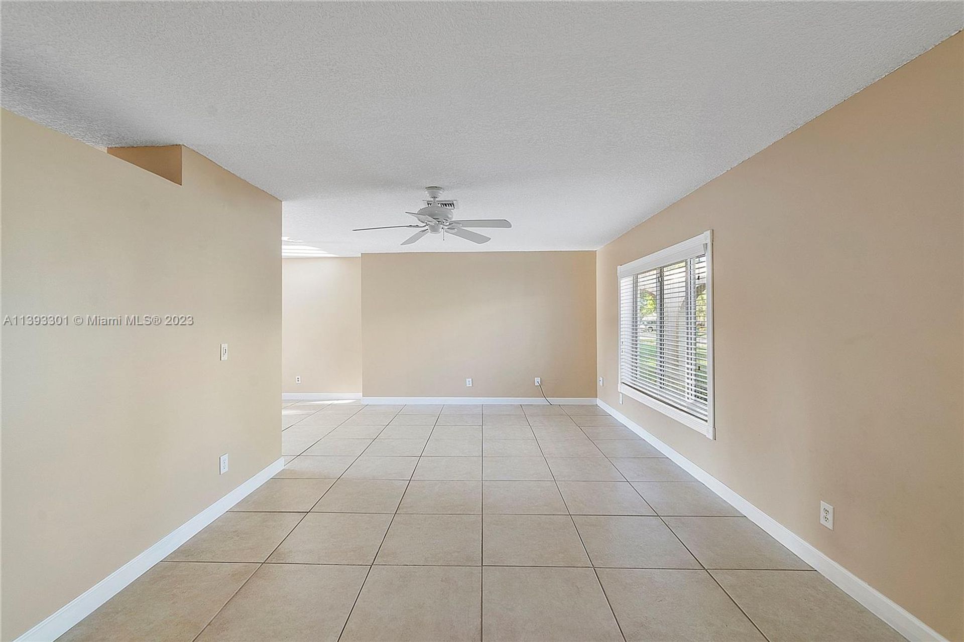 Huis in Coral Springs, Florida 11804333