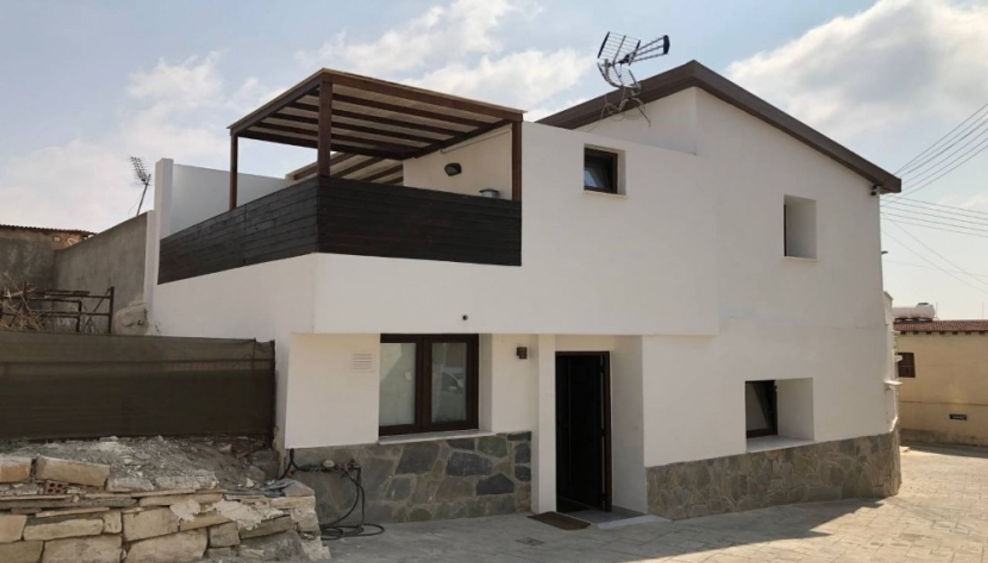 Haus im Pyrgos, Larnaka 11804536