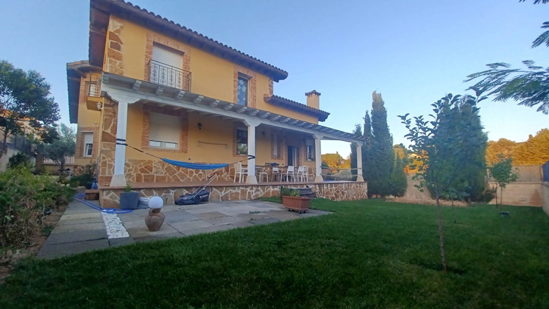 rumah dalam El Casar, Castilla-La Mancha 11804999