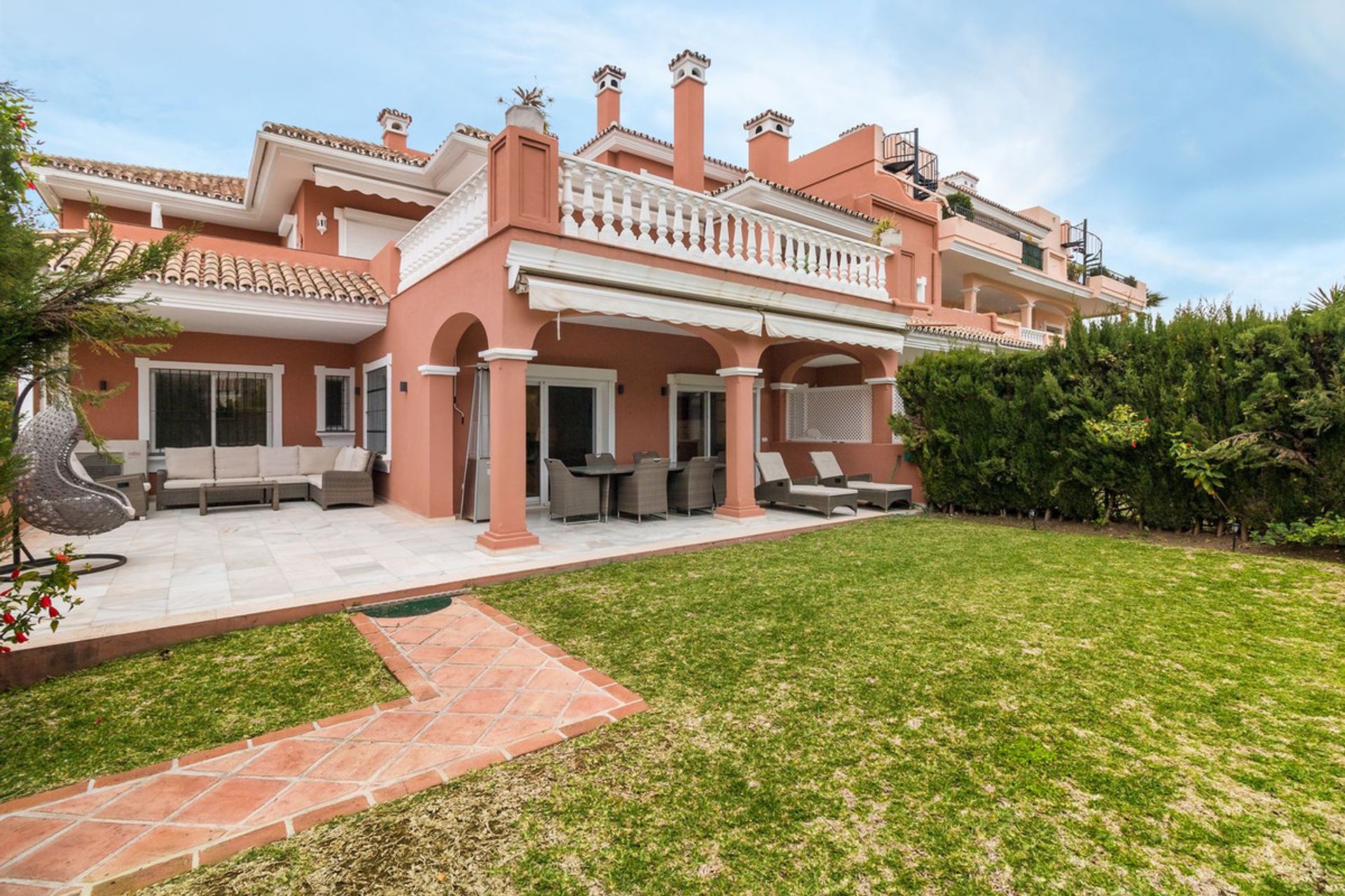 Condominium dans Marbella, Andalousie 11805303