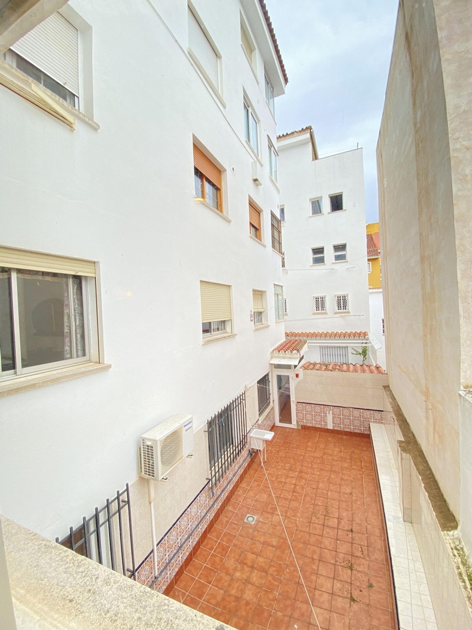 Condominium in Fuengirola, Andalusia 11806589