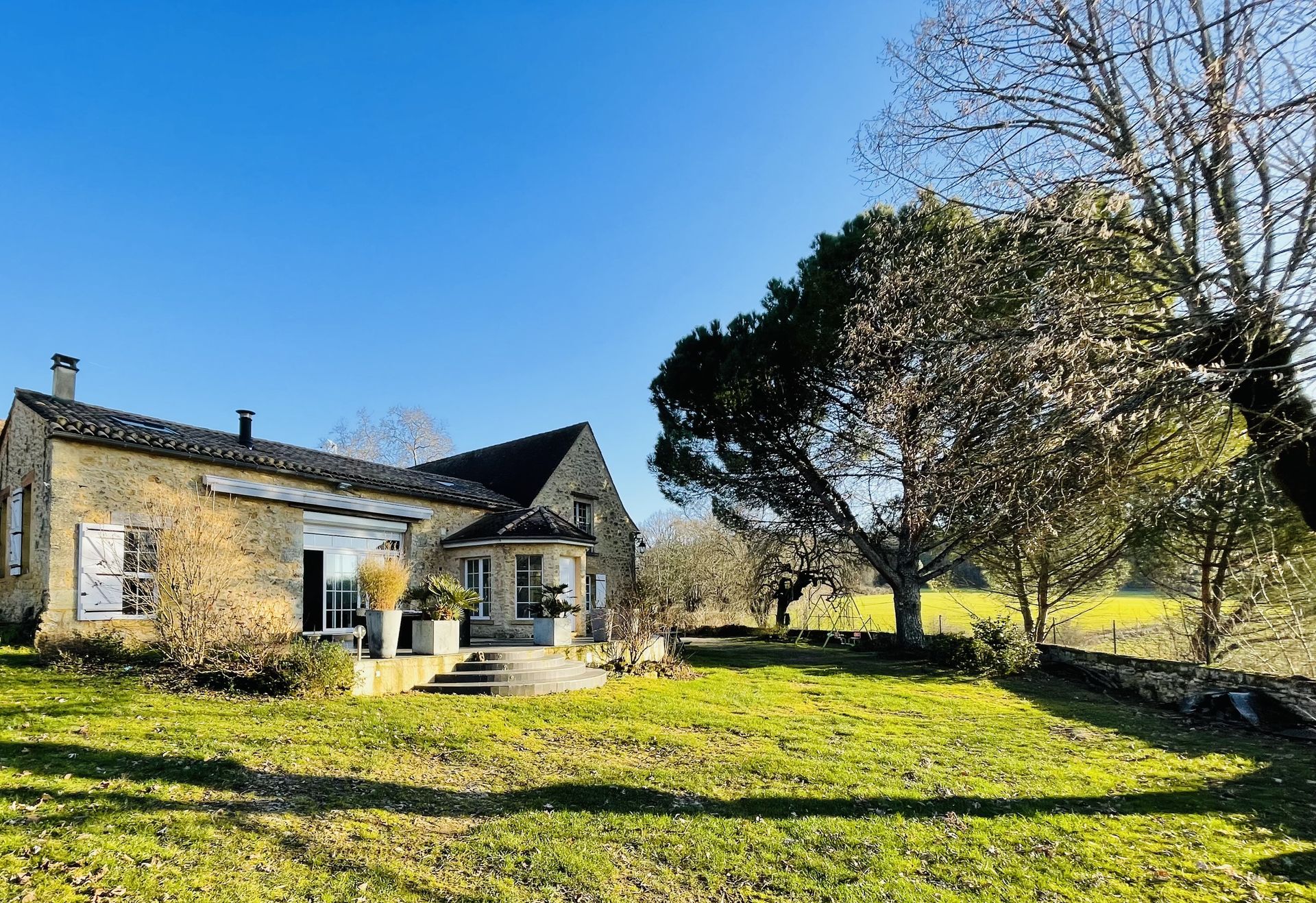 rumah dalam Lalinde, Nouvelle-Aquitaine 11806733