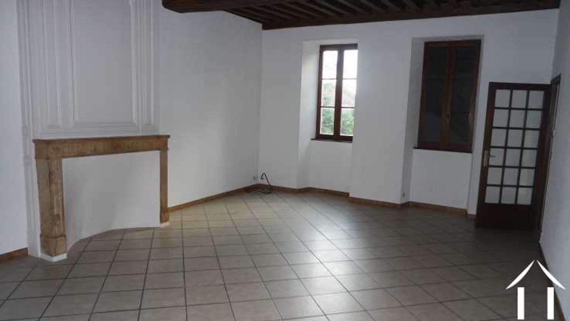 Hus i Montoillot, Bourgogne-Franche-Comte 11809035