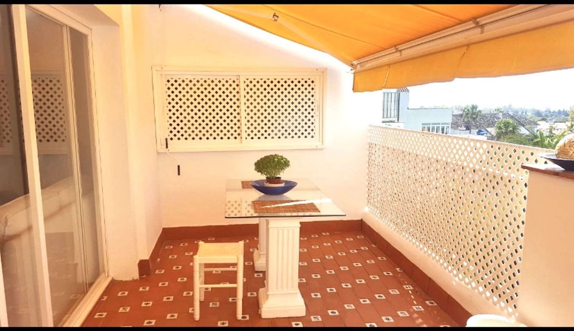 Condominio en La Atalaya, Andalucía 11809243