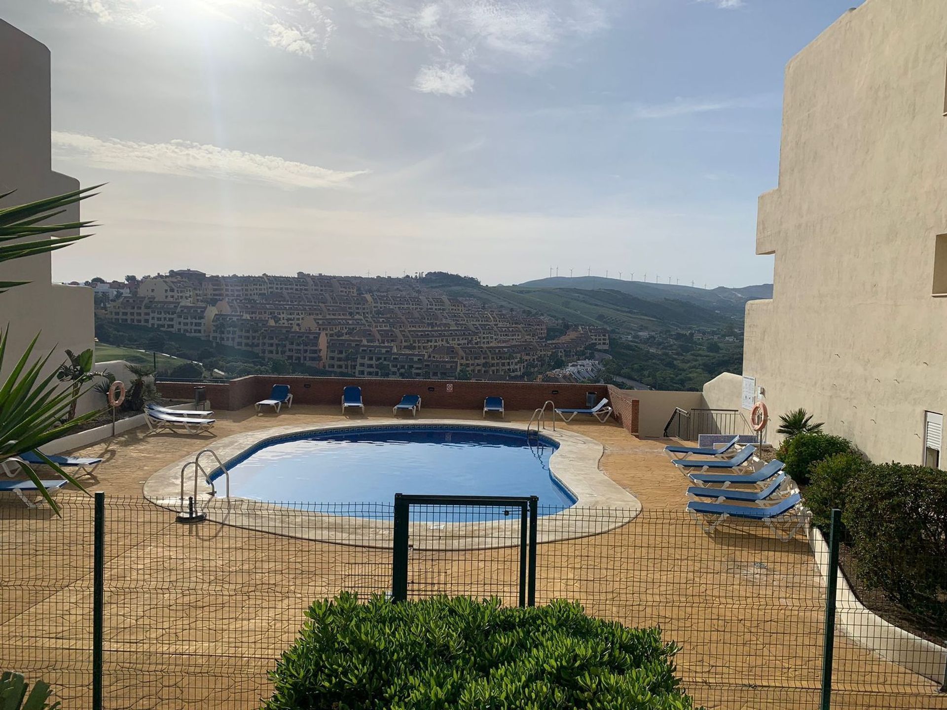 Condominio nel La Duquesa, Andalucía 11809252