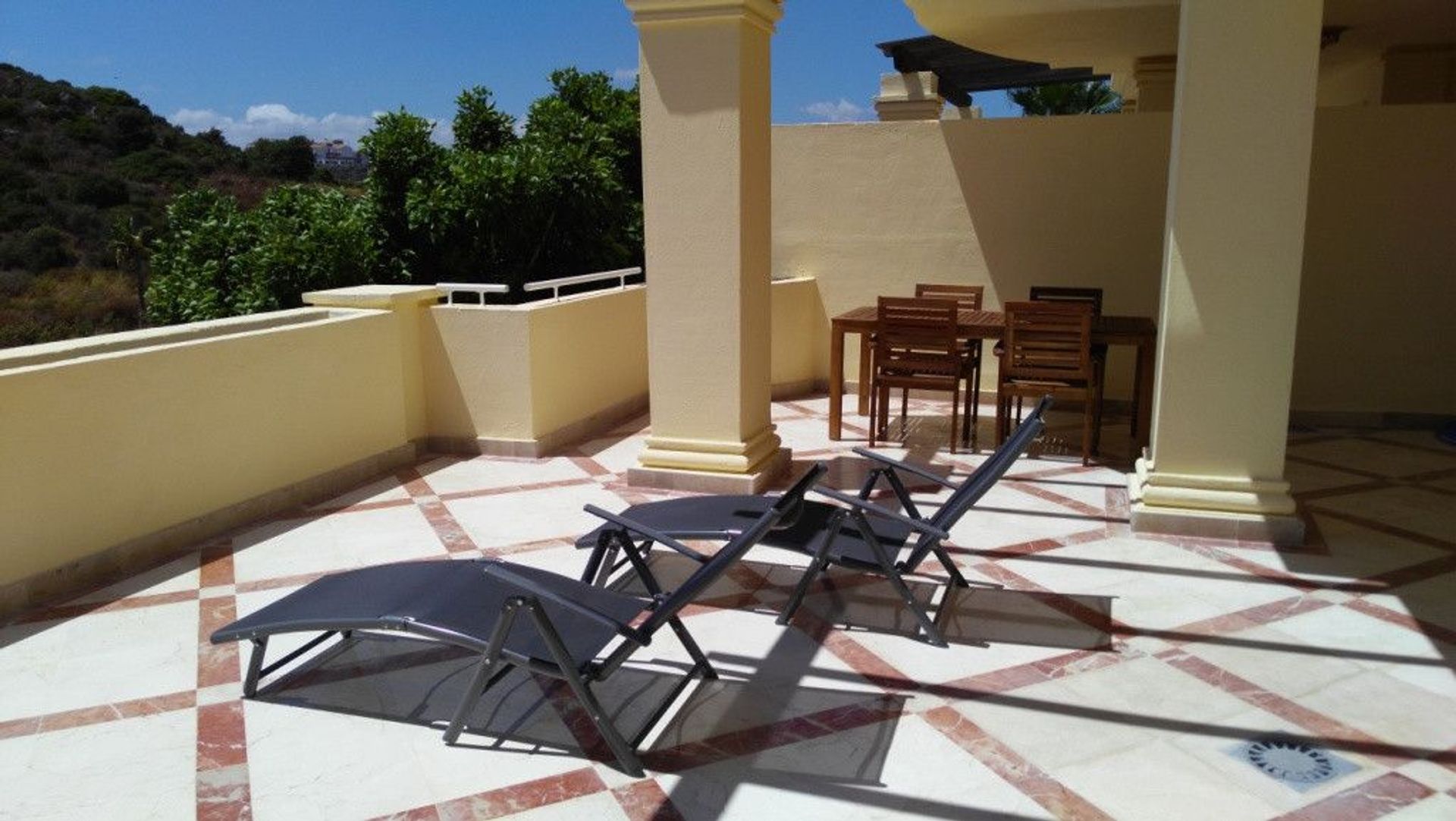 Condominio nel Casares, Andalusia 11809262