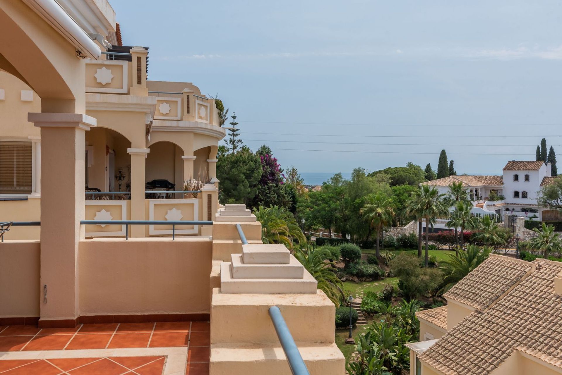 Condominium in Marbella, Andalucía 11809270