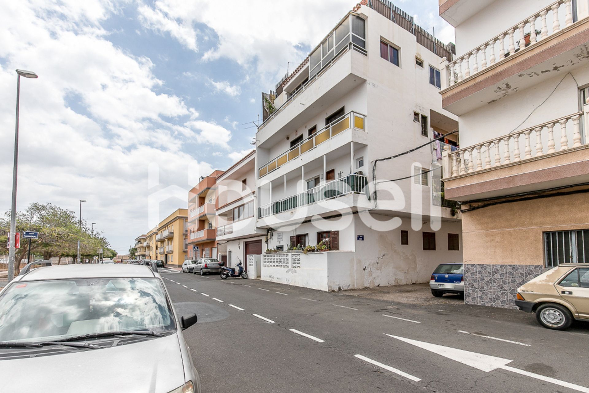 Condominium in Arona, Canarias 11809603