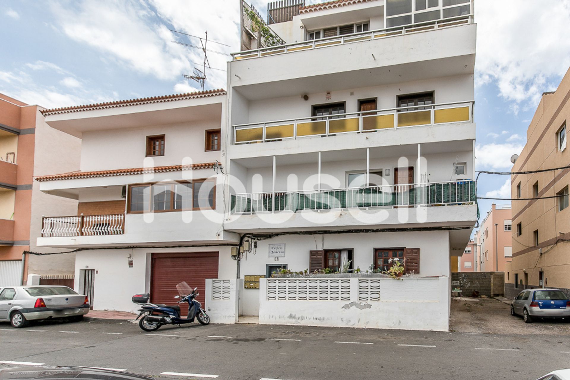 Condominium in Arona, Canarias 11809603