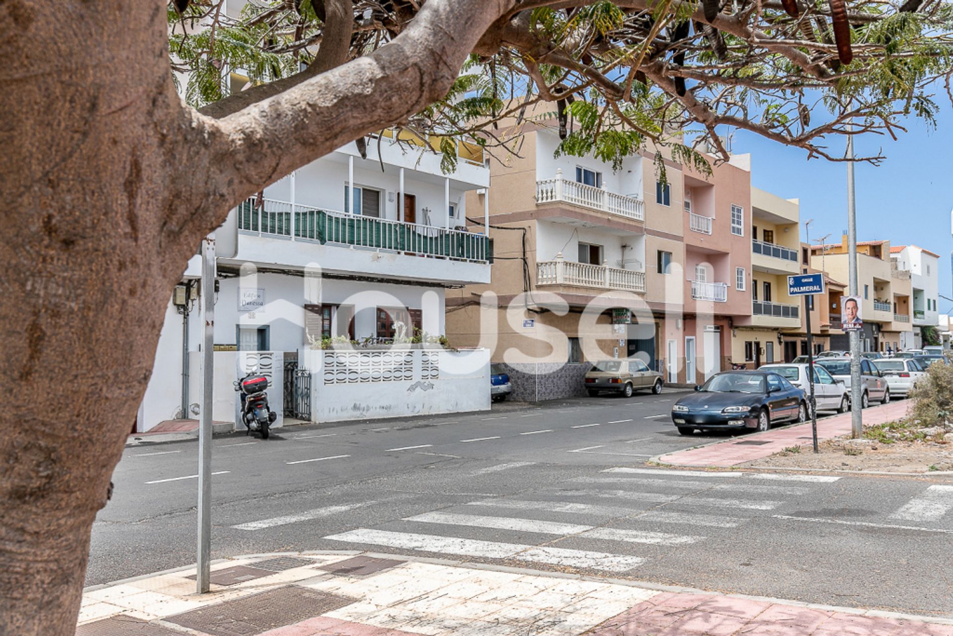 Condominium in Arona, Canarias 11809603