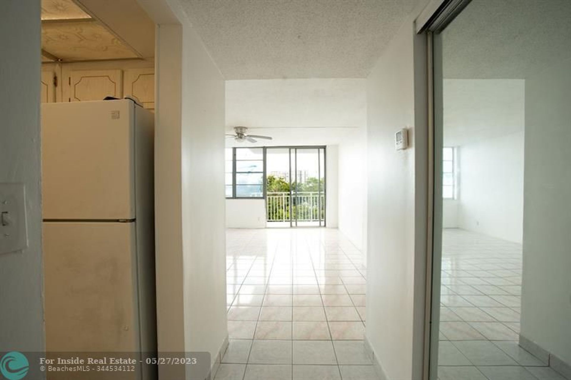 Condominio en North Miami, Florida 11809850