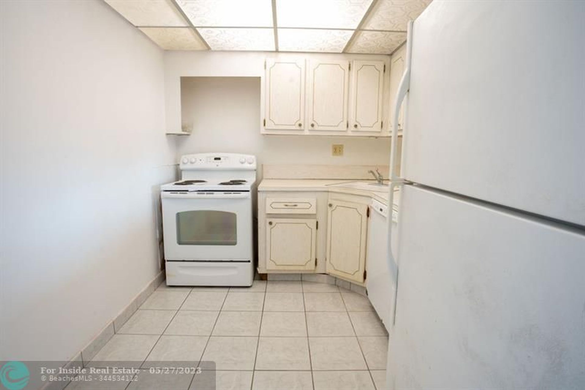 Condominium dans North Miami, Florida 11809850