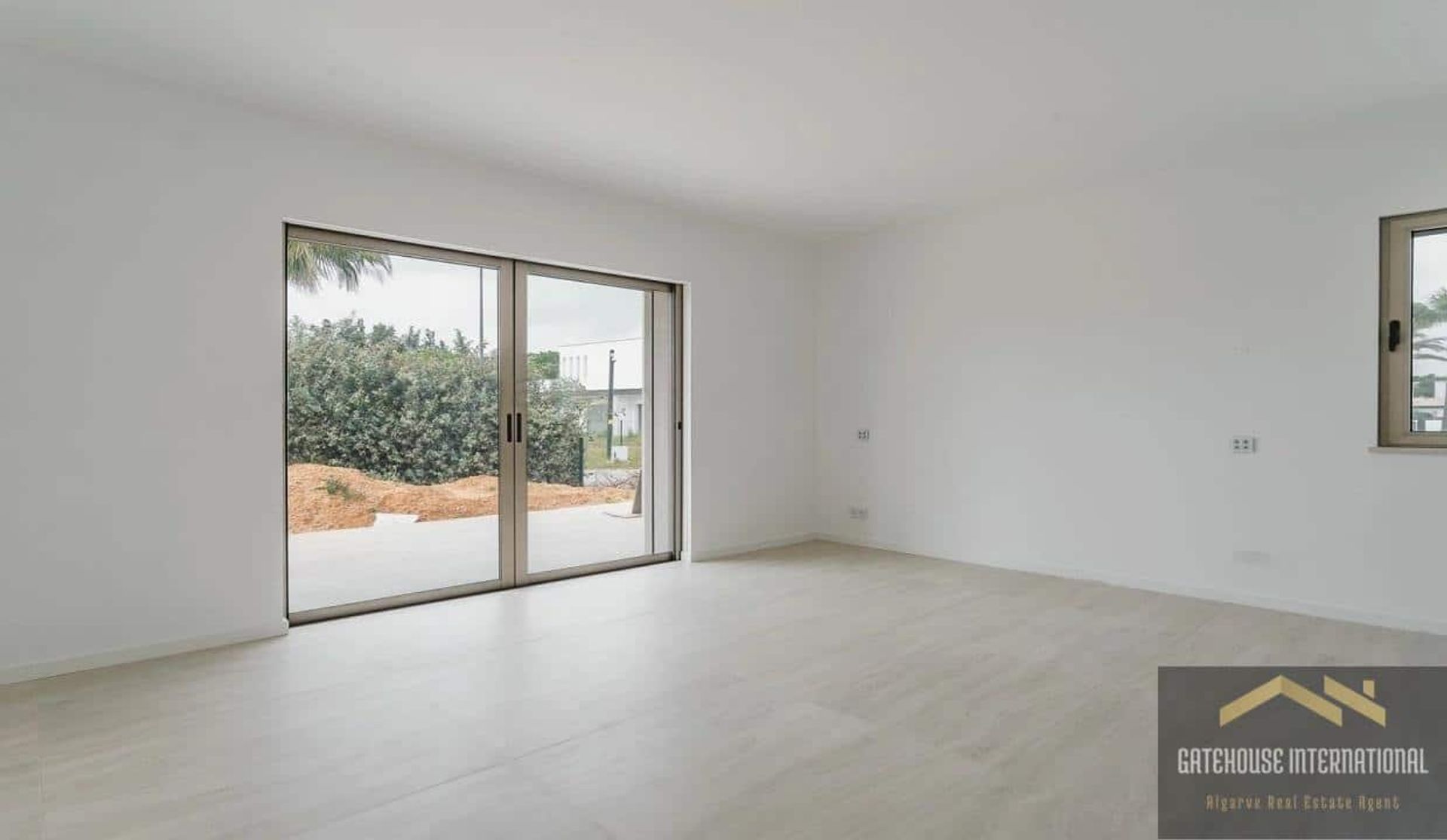 House in Quarteira, Faro 11810384