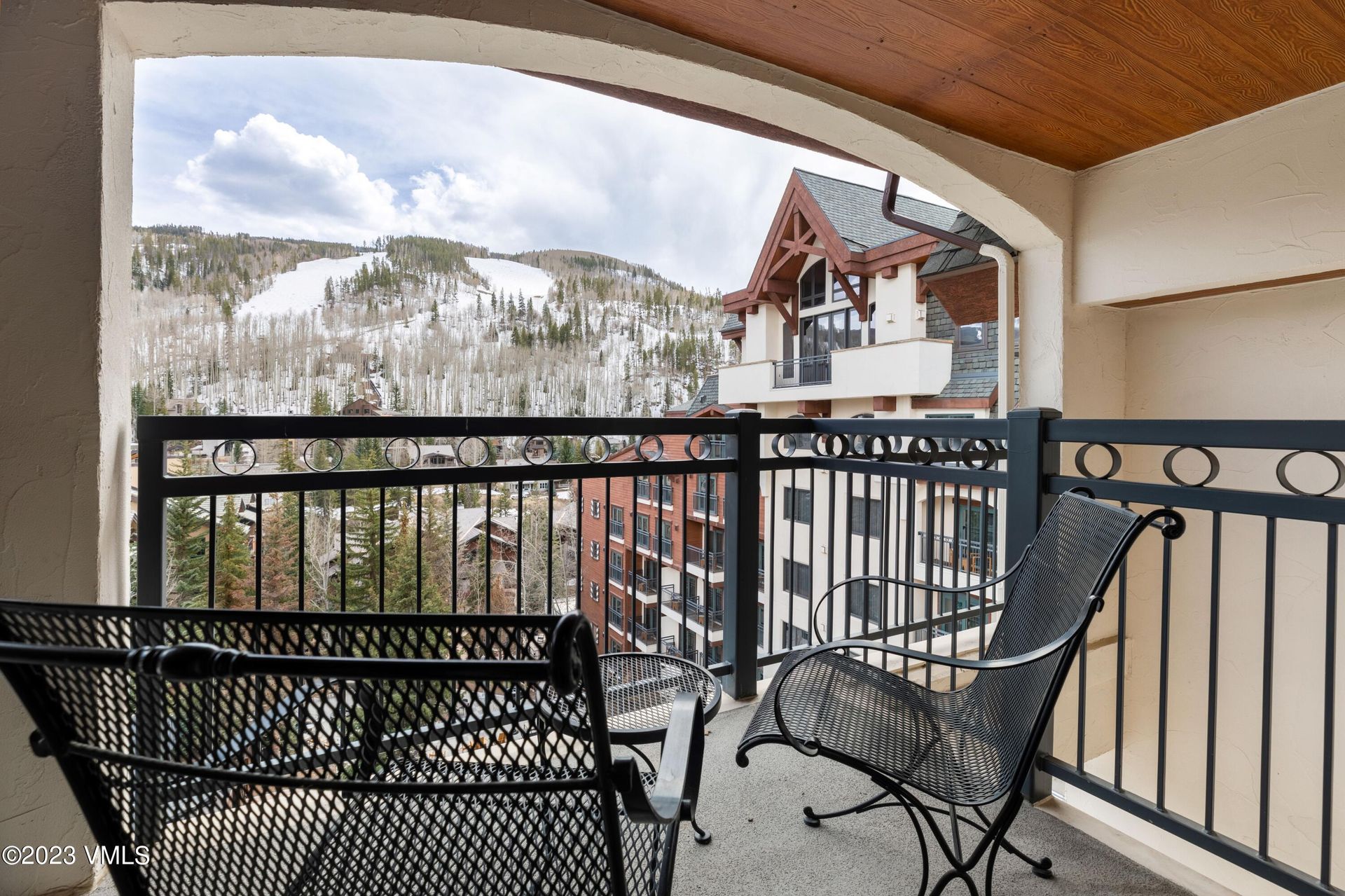 Borettslag i Vail, Colorado 11813500