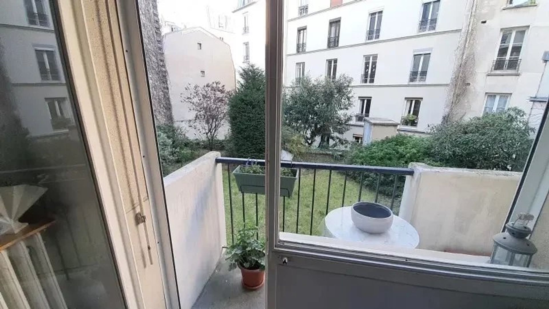 Osakehuoneisto sisään Paris 17ème, Paris 11814877