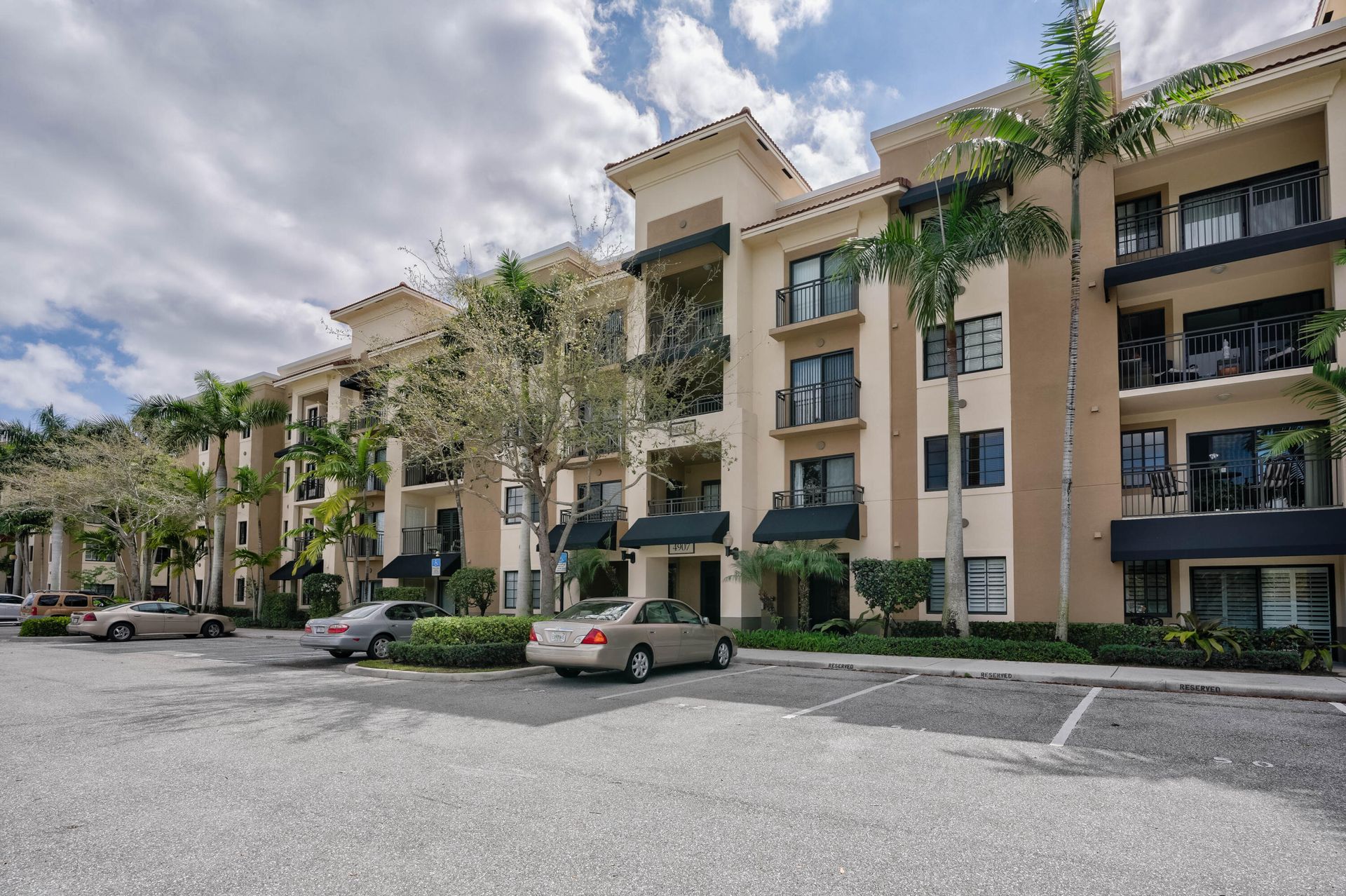 Condominio en Monet, Florida 11816005