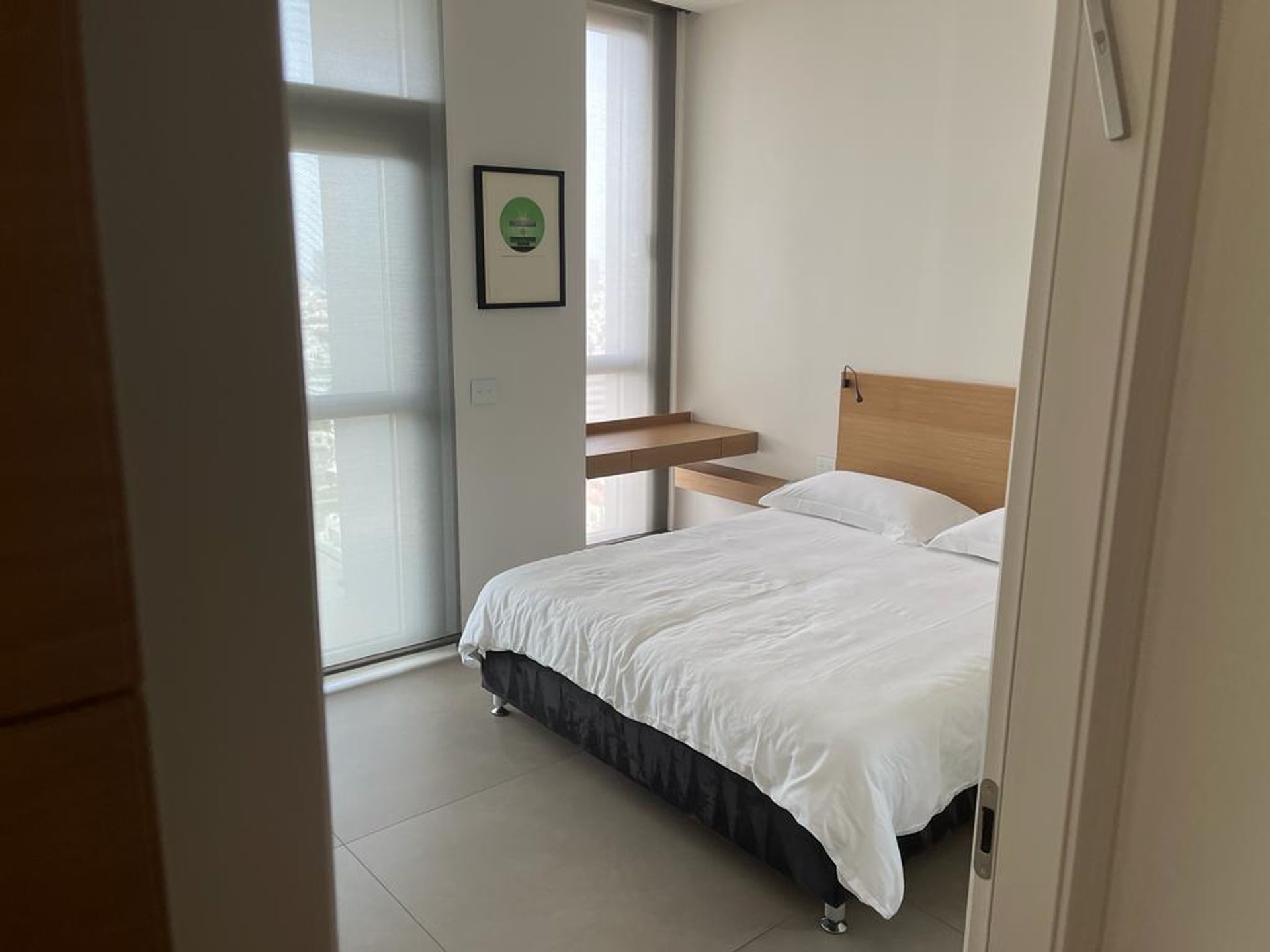 Osakehuoneisto sisään Tel Aviv-Yafo, Rothschild Boulevard 11816086