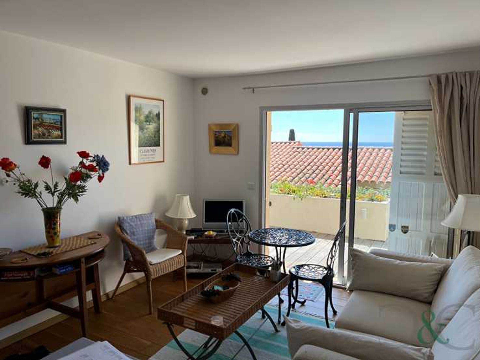 Condominium in Le Lavandou, Provence-Alpes-Côte d'Azur 11819583